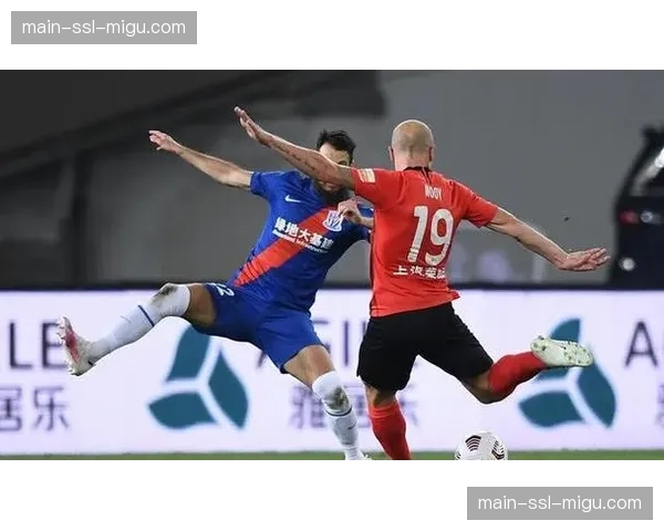 技术分析：申花三中卫体系成功限制海港进攻